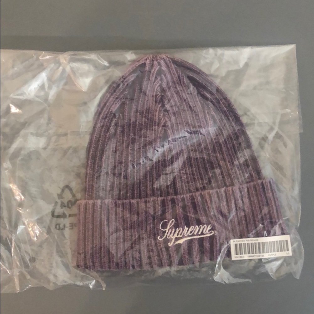 Supreme Bleached Rib Beanie Purple - Picture 2 of 4